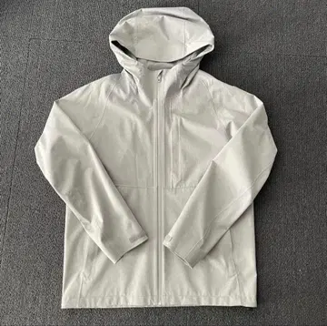 유니클로 블록테크 후드티 3D컷 라이트 그레이