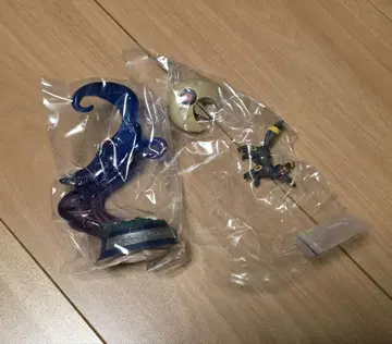 흔들리는 포켓몬의 한때 블래키&루나