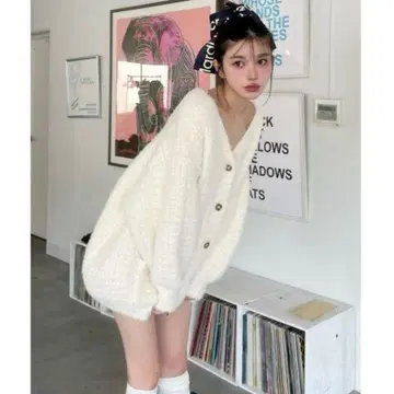 다리치 몰 볼륨 니트 가디건