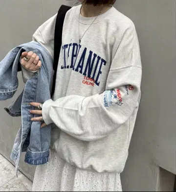 Discoat 리메이크 수베니어 맨투맨