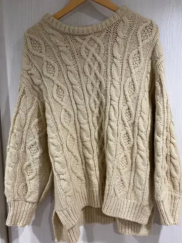 FREAK'S STORE 케이블 니트 스웨터