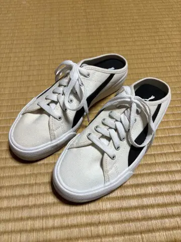 Puma 슬립온 스니커즈 화이트/블랙