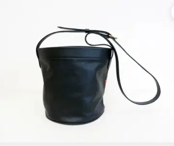 퍼머넌트 에이지 숄더백