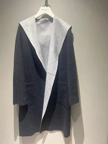 Rene 후드 부착 리버서블 그레이 코트