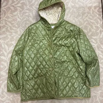 Cher Square 퀼팅 코트 카키 4L 빅 루즈핏