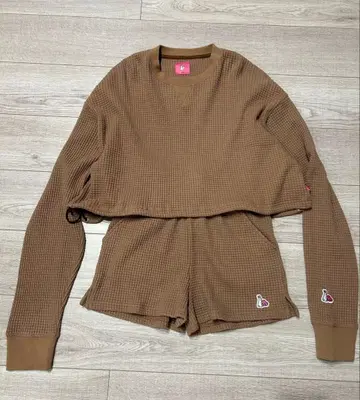 # FR2매실 와플 원단 셋업 브라운 숏팬츠 크롭 기장