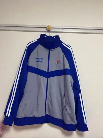 PUNYUS PlayStation 콜라보 저지