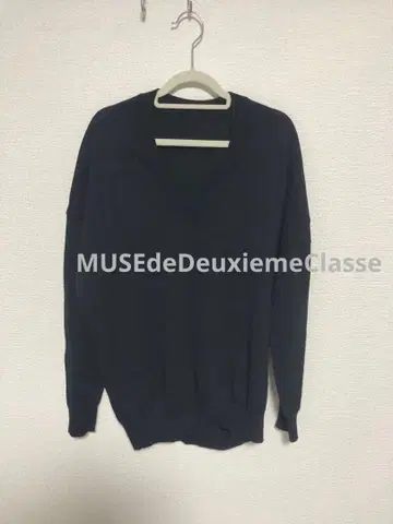 MUSEdeDeuxiemeClasse 뮤즈 드 두지엠 클래스의 니트
