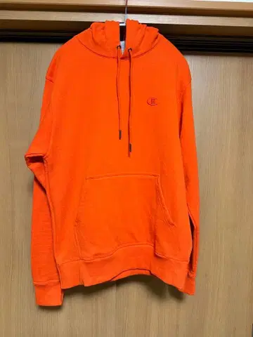 Champion 오렌지 후드 부착 후드티