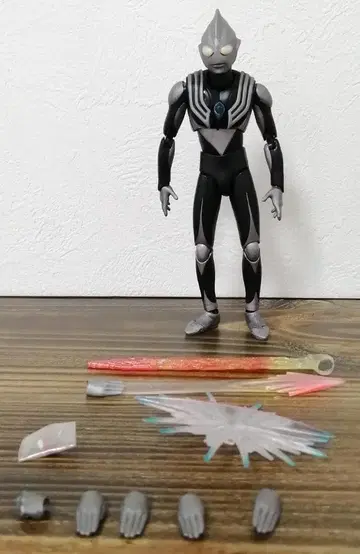 2011년 반다이 ULTRA-ACT 다크 티가 [울트라맨 티가]