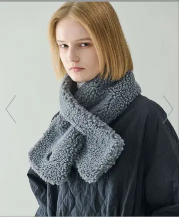 ORCIVAL 보아 플리스 머플러