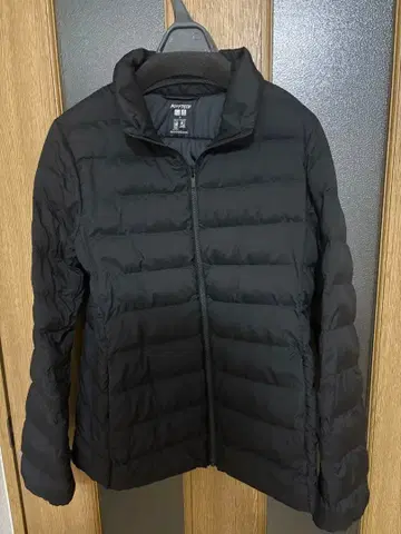 유니클로 퍼프테크 자켓 M 블랙