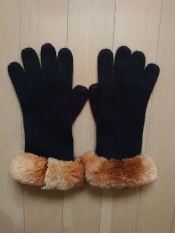 바니스뉴욕 퍼 캐시미어 장갑 블랙