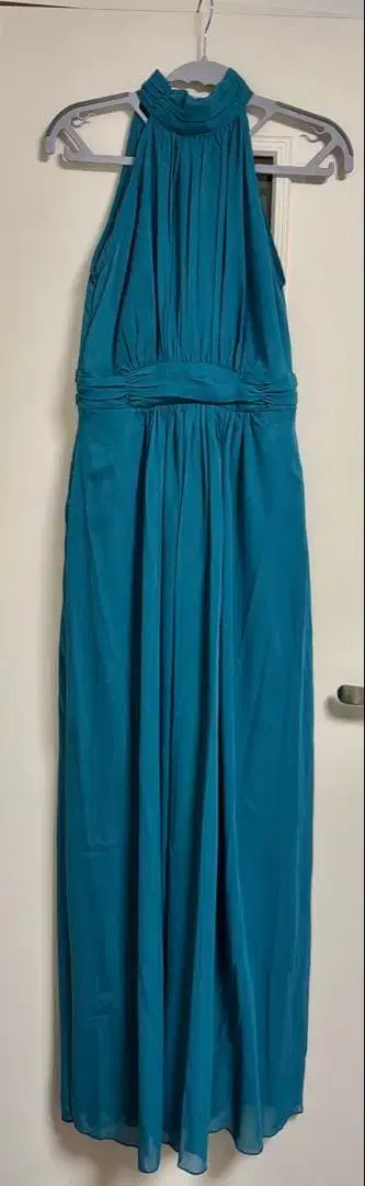 홀터넥 롱 드레스 터콰이즈
