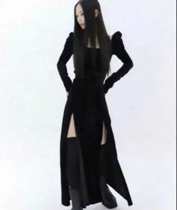 MELT THE LADY 보스핏 슬릿 드레스