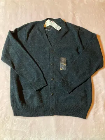 유니클로 UNIQLO 남성용 다크 그레이 V넥 가디건