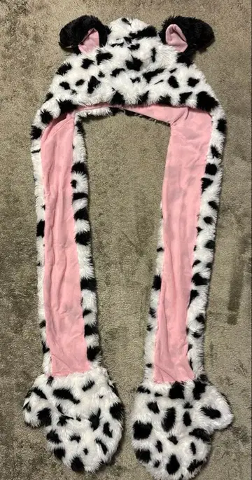 달마시안 패턴 귀 달린 퍼 캡