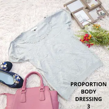 새상품급 프로포션 바디 드레싱 반팔 니트 ( L )