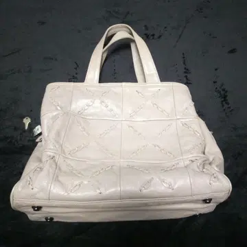 그레이지 가죽 잠금 토트백