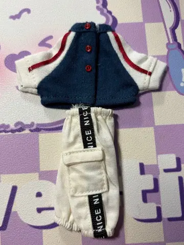 오비츠11 의류 세트