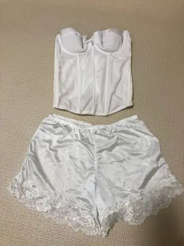 투 해치 화이트 코르셋 팬츠 세트 브라이덜 이너 D70