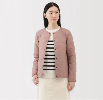 새상품 MUJI 무인양품 경량 다운 포켓터블 노카라 자켓 S 핑크