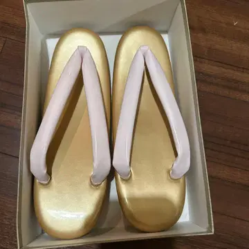 골드 일본 나막신 핑크 스트랩 새상품급