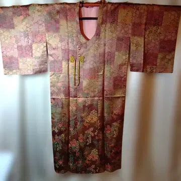 치요다 카라 긴 코트 바둑무늬 풀꽃 문양 순수 실크