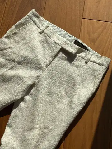 [ TOMORROWLAND ] 테이퍼드 팬츠 크롭 팬츠 투모로우랜드