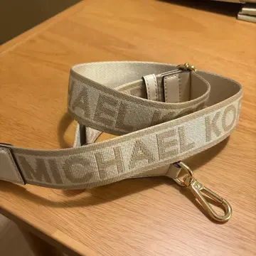 MICHAEL KORS 로고 숄더 스트랩