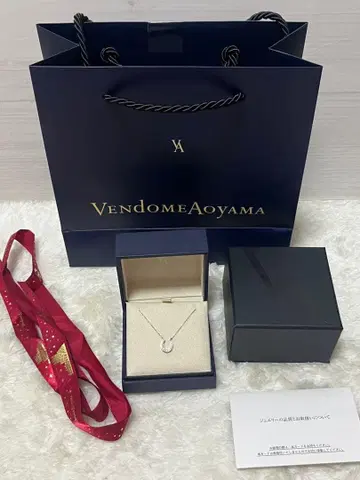 Vendome Aoyama 말굽 플라티나 목걸이