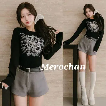 다리치 DR 비쥬 플라워 리브 니트탑 긴팔 블랙