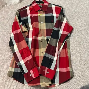 블랙 라벨 체크 무늬 긴팔 셔츠 사이즈 39