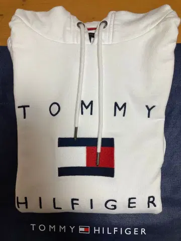 미사용 시착 없는 새상품급 TOMMY HILFIGER 화이트 후드티 XL