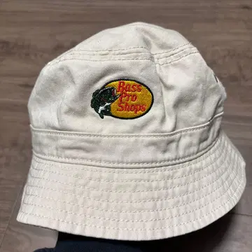 Bass Pro Shops 버킷햇 크림색