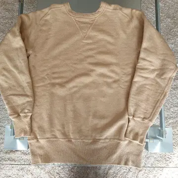 웨어하우스 맨투맨 머스타드 40