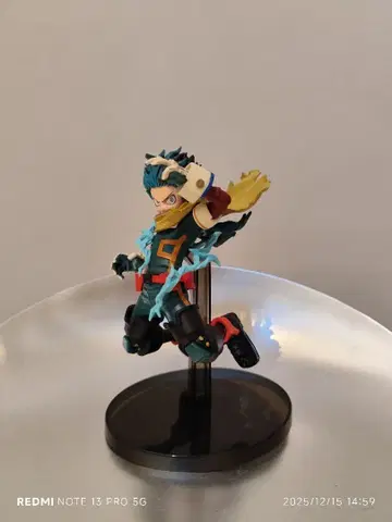 나의 히어로 아카데미아 미도리야 이즈쿠 피규어