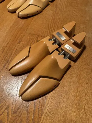 J.M. WESTON 슈트리 22M7