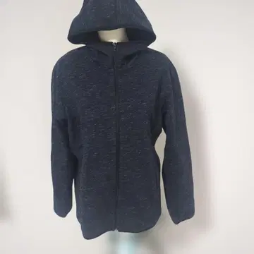 유니클로 다크 블루 후드 부착 후드 맨투맨