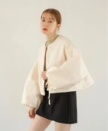 hinari 부풀린 자카드 숏 충전솜 블루종