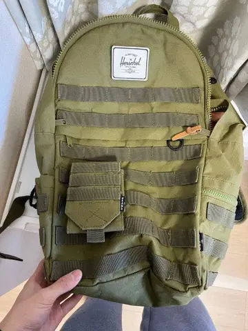 Herschel 올리브 백팩