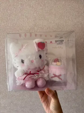 산리오 딸기 휘핑 케이크 시리즈 봉제 인형 & 액세서리 세트