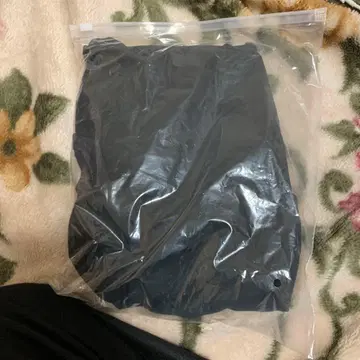 TENTIAL BAKUNE 블랙 긴팔 셔츠