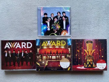 WEST. CD/Blu-ray 세트