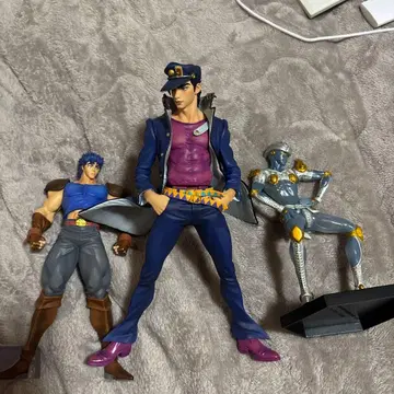 죠죠 피규어 죠타로 죠나단 골드 익스피리언스