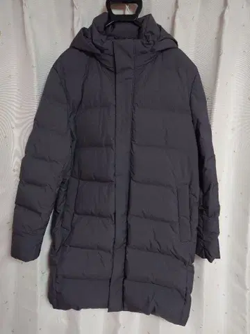 [ 금일 한정 ] 유니클로 심리스 다운 코트 XL 그레이