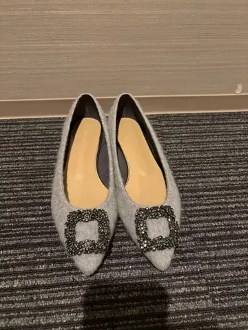 Birthdaybash 샤기 펌프스