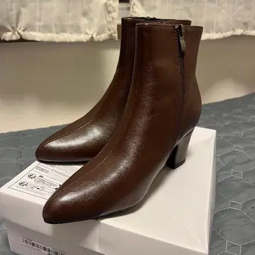 앵클부츠 커피 브라운