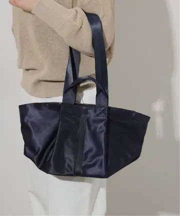 저널 스탠다드 리룸 나일론 토트백