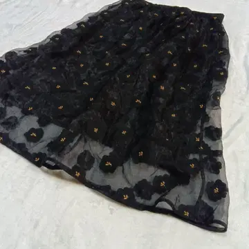 snidel 스나이델 오간자 플레어 스커트 사이즈 1 블랙